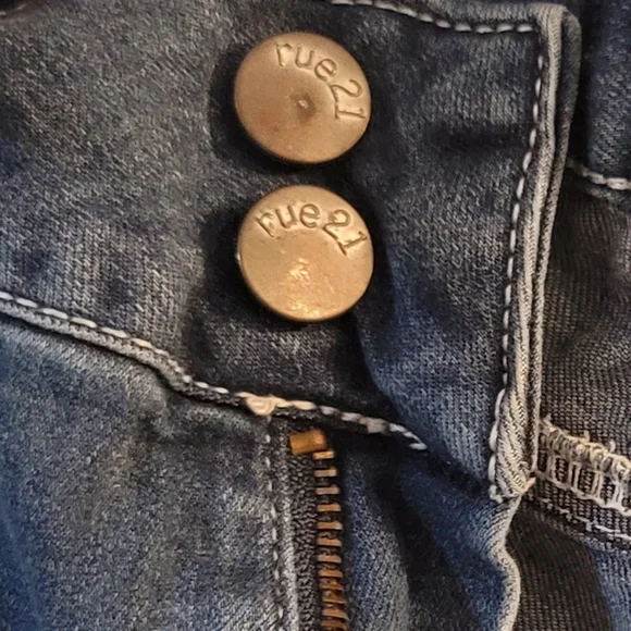 Rue 21 denim jeans Mid rise skinny freedom flex 2 button faded - Picture 4 of 13